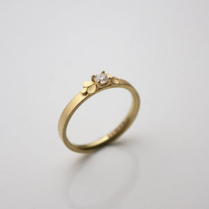 Dahlia Bow 18ct. Gold Diamond Ring