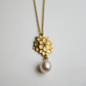Dahlia asymmetrical 18ct Gold & Freshwater Pearl drop Necklace