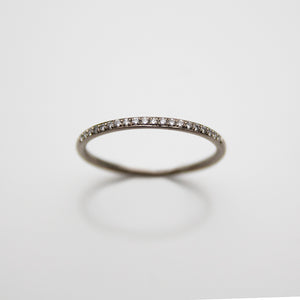 Fine 18ct. white Gold and Diamond Band