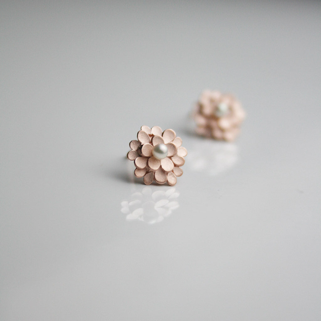 Rose Gold Pearl Earrings – Giavan