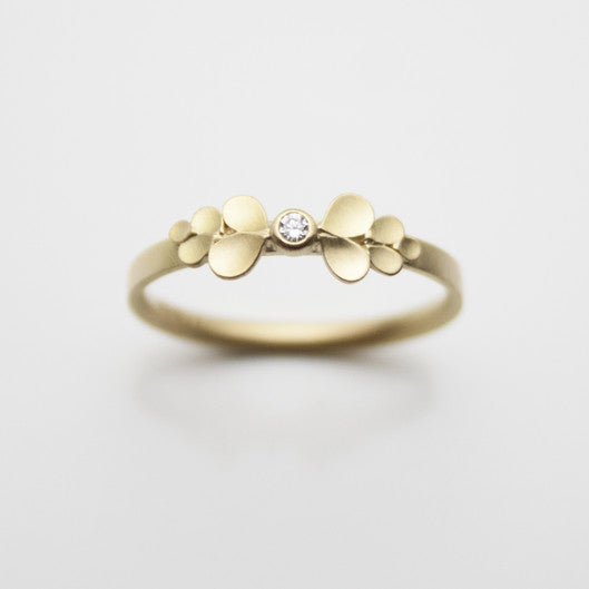 Dahlia Bow 18ct. Gold and Diamond Ring