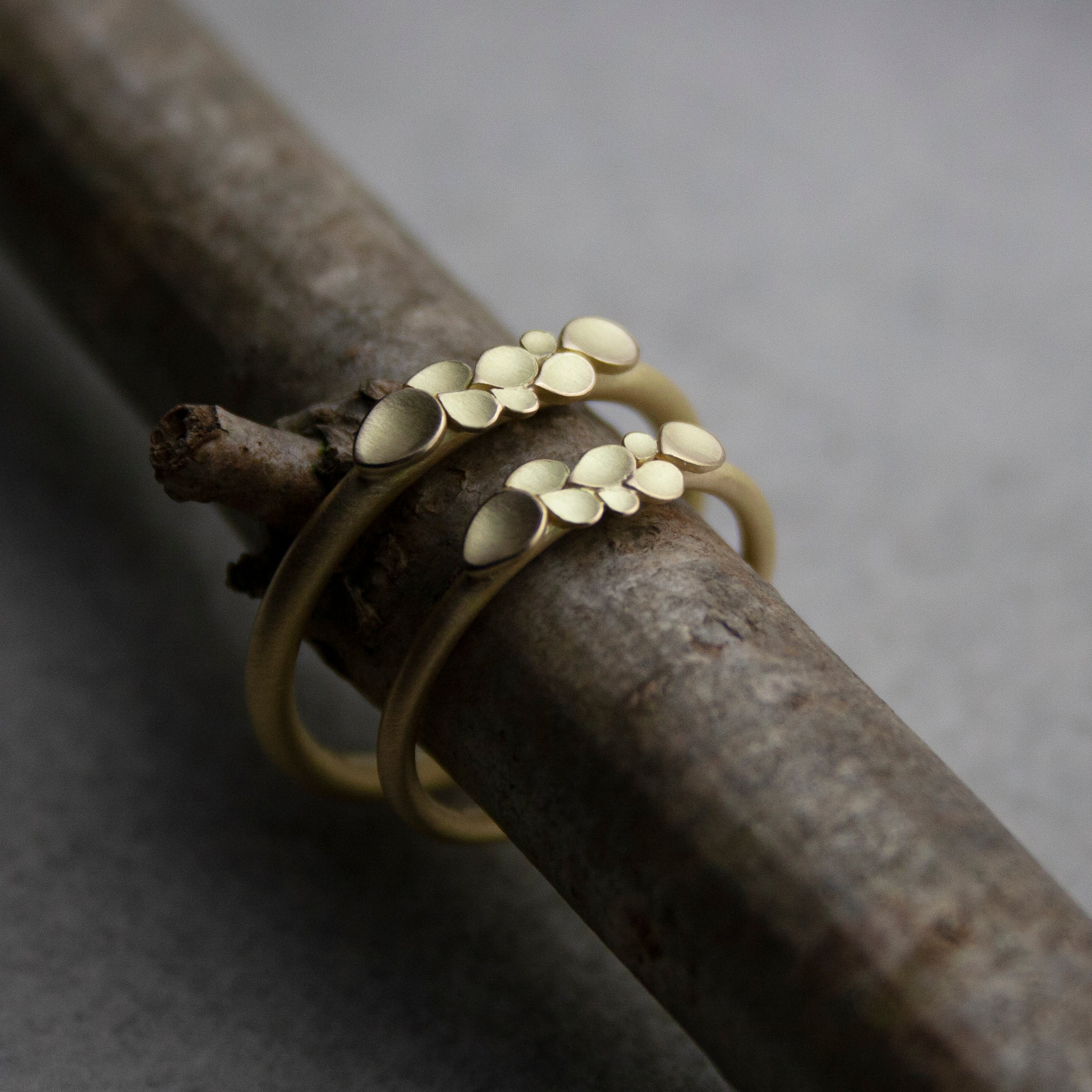 Dahlia 18ct. 2mm Gold Ring
