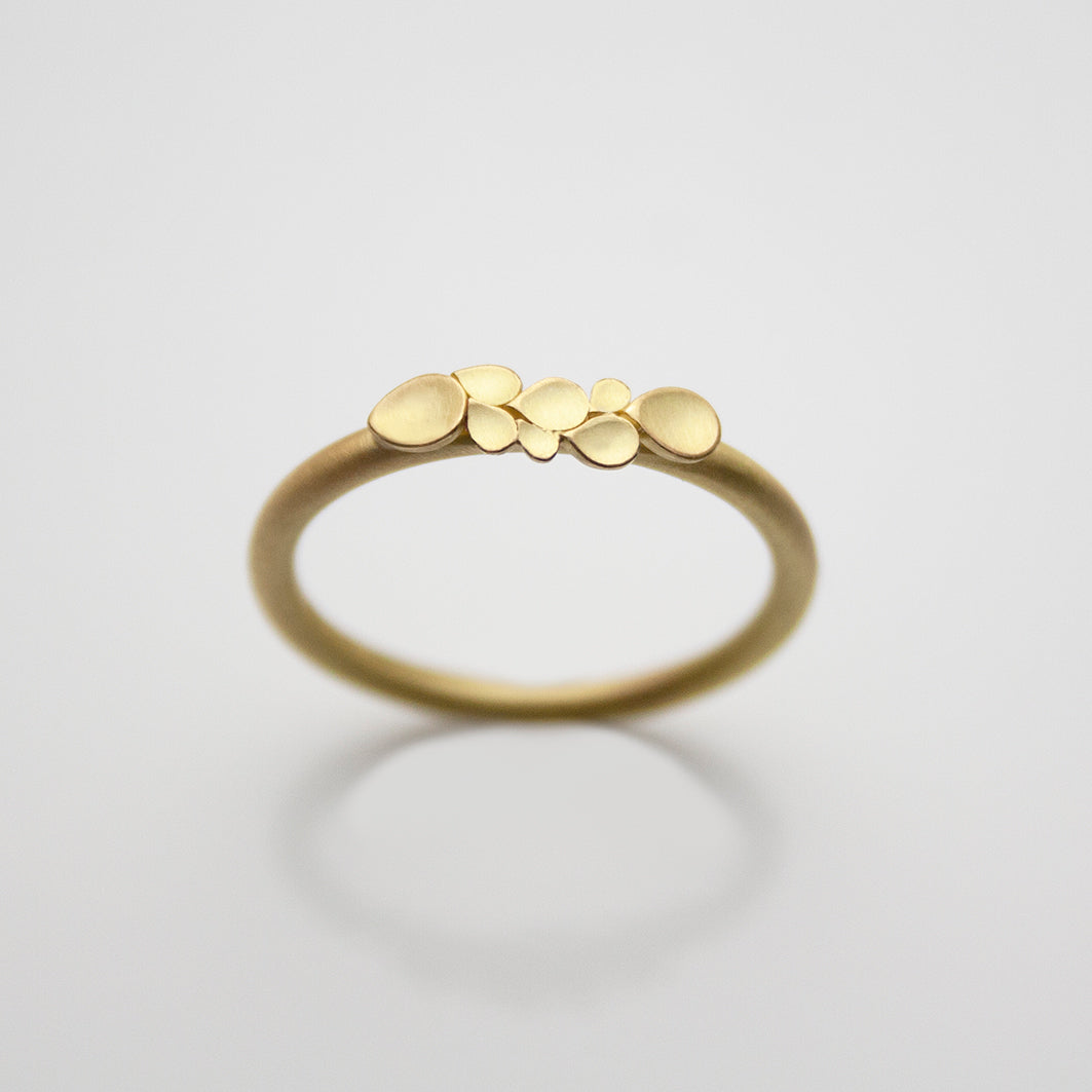 Dahlia 18ct. 2mm Gold Ring