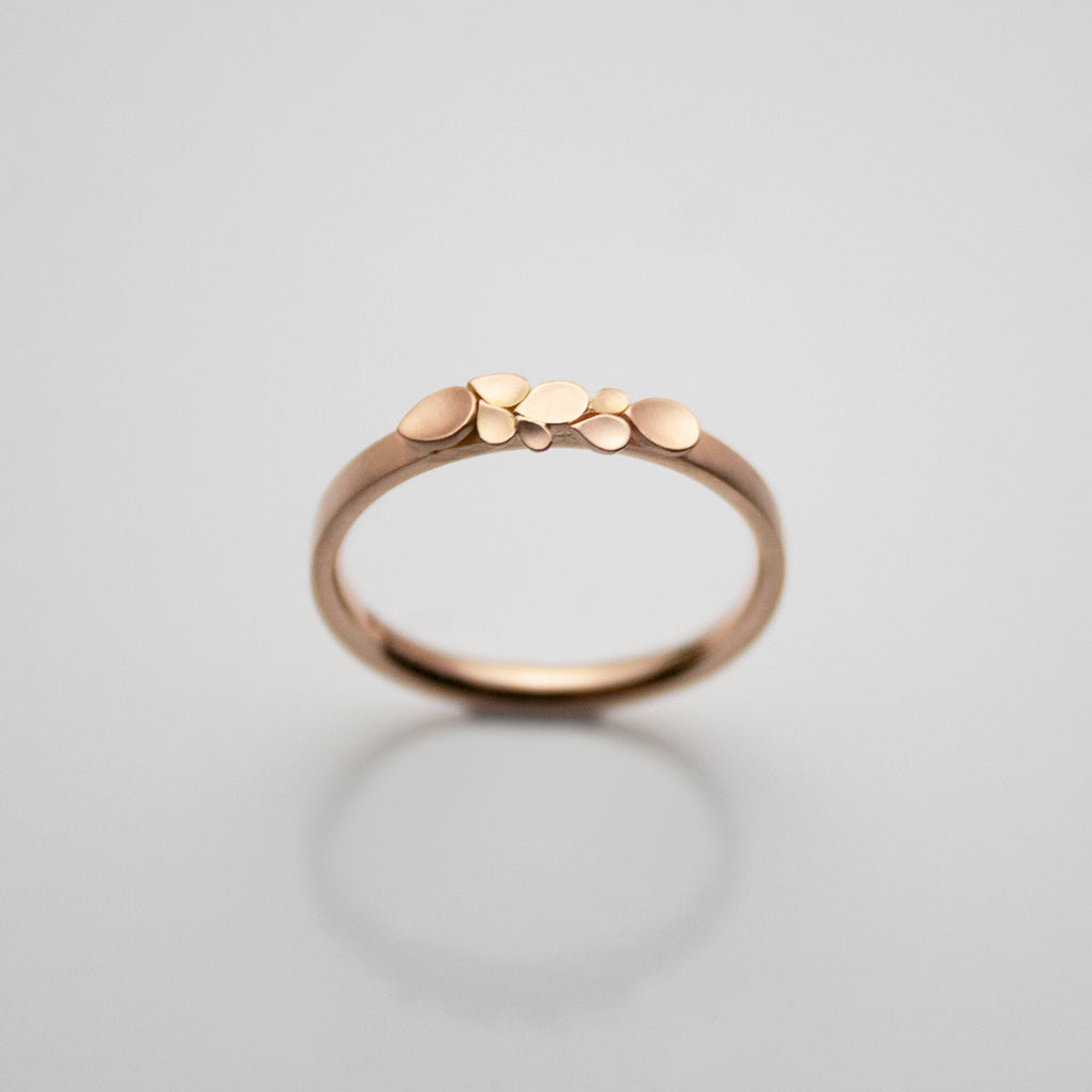 Dahlia 18ct. Rose Gold Gold 2mm D Ring