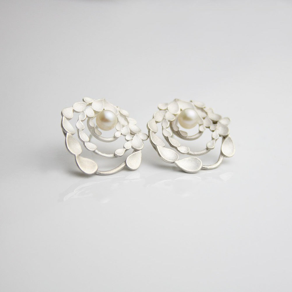 Floral Orbit Silver Earrings with pearls