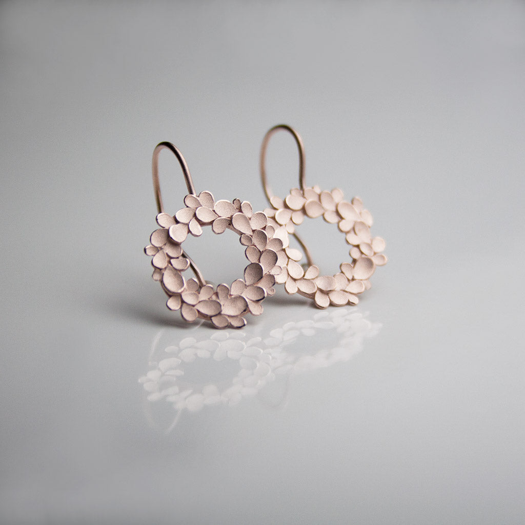 Floral wreath large Rosegold-plated drop Earrings