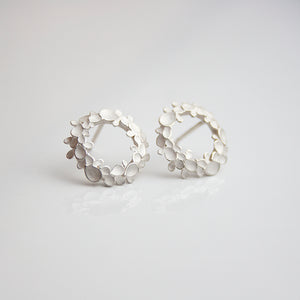 Floral wreath medium Silver Earrings