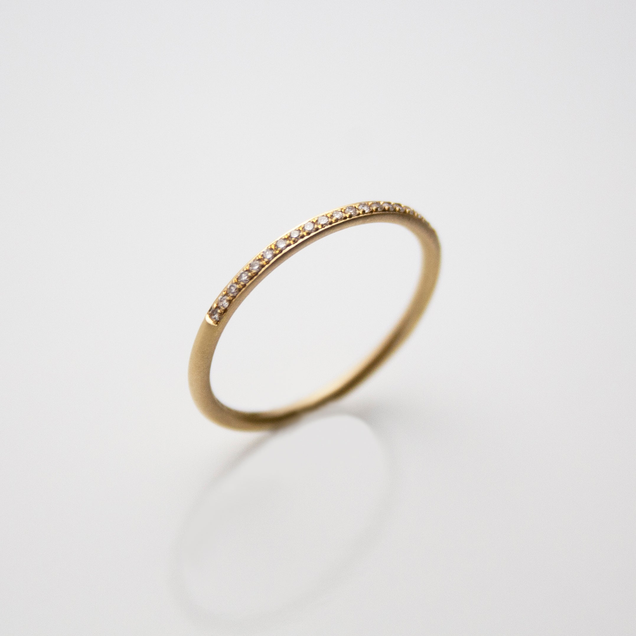 Fine 18ct. Gold and Diamond Band