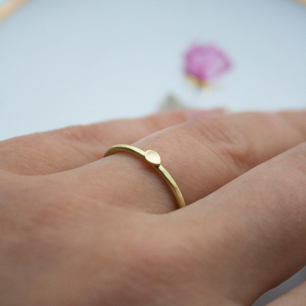 Dahlia single Petal 18ct. Gold Ring
